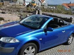 Blå Begagnad 2005 Renault Mégane Cabriolet Cab | 39 000 kr (Marknadspris)
