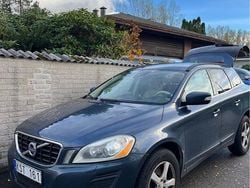 Blå Begagnad 2011 Volvo XC60 Momentum SUV | 73 000 kr (Dyr)