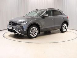 Grå (indium grey metallic) Begagnad 2024 VW T-Roc Life SUV | 314 900 kr (Dyr)