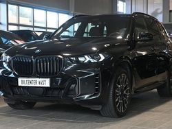 Safirsvart metallic Begagnad 2024 BMW X5 M Sport SUV | 999 000 kr