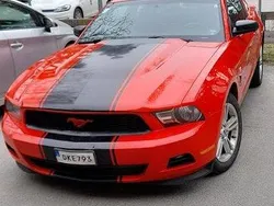 Röd Begagnad 2011 Ford Mustang Sportkupé | 169 000 kr (Dyr)
