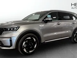 Grå (grey) Begagnad 2023 Kia Sorento Advance SUV | 519 900 kr (Marknadspris)