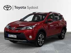 Mörkröd (röd) Begagnad 2014 Toyota RAV4 SUV | 167 000 kr (Marknadspris)