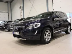Mörkblå Begagnad 2017 Volvo XC60 Standard SUV | 229 400 kr (Bra pris)