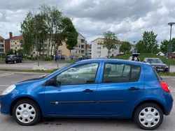 Blå Begagnad 2006 Renault Clio R.S. Halvkombi | 17 000 kr (Marknadspris)