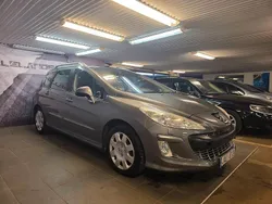 Grå Begagnad 2009 Peugeot 308 Kombi | 34 900 kr (Marknadspris)