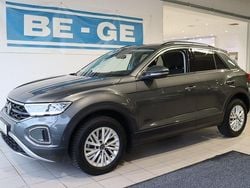 Grå Begagnad 2023 VW T-Roc SUV | 245 000 kr (Marknadspris)