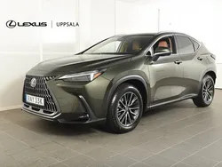 Grön Begagnad 2023 Lexus NX350h Executive Line SUV | 509 900 kr (Bra pris)