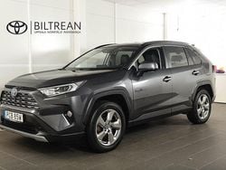 Mörkgrå Begagnad 2020 Toyota RAV4 Hybrid Executive SUV | 344 900 kr (Marknadspris)