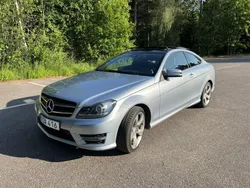Silver Begagnad 2014 Mercedes C180 Sportkupé | 168 000 kr