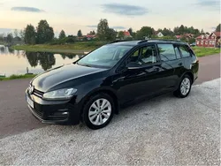Svart Begagnad 2016 VW Golf VII Kombi | 129 000 kr (Marknadspris)