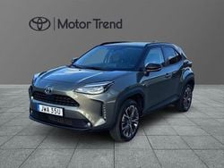 Grön Begagnad 2023 Toyota Yaris Hybrid Edition SUV | 325 000 kr (Lite dyr)