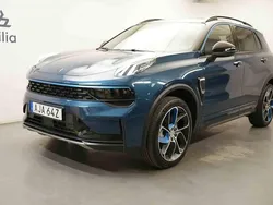 Blå Begagnad 2023 Lynk & Co 01 SUV | 319 900 kr