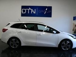 Vit Begagnad 2016 Kia Ceed Sportswagon GT-Line Kombi | 89 500 kr (Marknadspris)