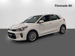 Vit (clear white ) Begagnad 2019 Kia Rio Advance Halvkombi | 159 000 kr (Marknadspris)