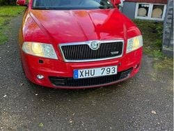 Röd Begagnad 2006 Skoda Octavia RS Kombi | 32 000 kr (Marknadspris)