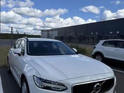 Vit Begagnad 2017 Volvo V90 Kinetic Kombi | 219 999 kr (Marknadspris)