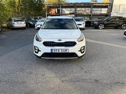 Vit Begagnad 2020 Kia Niro Advance SUV | 174 900 kr (Dyr)