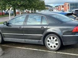 Begagnad 2003 VW Phaeton Sedan | 89 000 kr