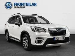 Vit Begagnad 2019 Subaru Forester SUV | 264 900 kr (Marknadspris)