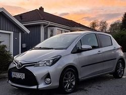 Begagnad 2015 Toyota Yaris Multidrive S Halvkombi | 110 000 kr (Marknadspris)