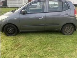 Grå Begagnad 2009 Hyundai i10 Halvkombi | 15 000 kr