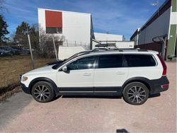 Vit Begagnad 2014 Volvo XC70 Momentum SUV | 110 000 kr (Bra pris)
