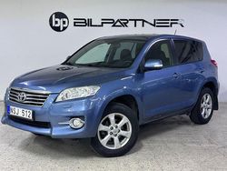 Blå Begagnad 2010 Toyota RAV4 SUV | 79 900 kr (Marknadspris)