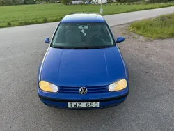 VW Golf IV