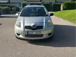 Silver Begagnad 2008 Toyota Yaris Halvkombi | 49 000 kr (Marknadspris)