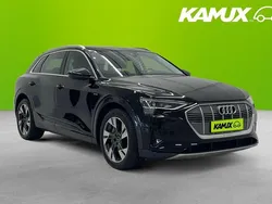 Silver/grå Begagnad 2022 Audi e-tron SUV | 387 900 kr (Superpris)