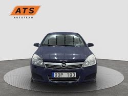 Blå Begagnad 2008 Opel Astra Halvkombi | 27 900 kr (Marknadspris)