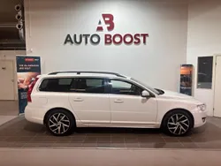 Vit Begagnad 2015 Volvo V70 Momentum Kombi | 165 000 kr (Lite dyr)