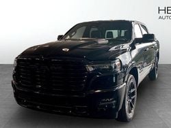 Svart (black) Ny 2025 RAM 1500 Pickup | 1 174 880 kr (Dyr)