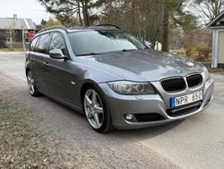Grå Begagnad 2009 BMW 320 Comfort Edition Kombi | 43 000 kr (Bra pris)
