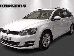 Vit Begagnad 2017 VW Golf VII Kombi | 134 900 kr (Marknadspris)