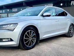 Silver Begagnad 2017 Skoda Superb LAURIN & KLEMENT Halvkombi | 169 900 kr (Bra pris)