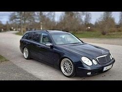 Svart Begagnad 2004 Mercedes E200 Kombi | 24 900 kr (Marknadspris)