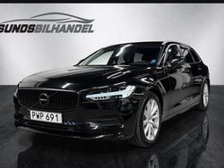 Svart Begagnad 2018 Volvo V90 Momentum Kombi | 229 900 kr (Marknadspris)