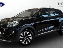 Svart (black) Begagnad 2022 Ford Puma Titanium SUV | 199 900 kr (Marknadspris)