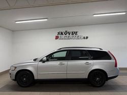 Ljusgrå Begagnad 2009 Volvo V50 Kombi | 32 500 kr (Marknadspris)