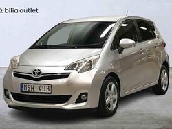 Silver Begagnad 2012 Toyota Verso-S Minibuss | 114 900 kr