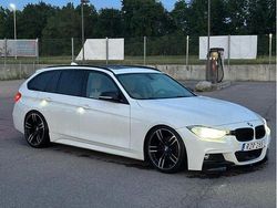 Vit Begagnad 2013 BMW 320 M Sport Kombi | 139 000 kr (Dyr)