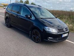 Svart Begagnad 2014 VW Sharan Minibuss | 169 000 kr (Marknadspris)