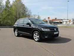 Svart Begagnad 2019 VW Tiguan IQ Drive SUV | 245 800 kr (Marknadspris)