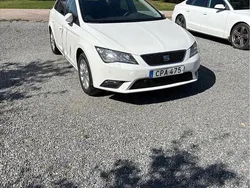 Vit Begagnad 2014 Seat Leon ST Style Kombi | 89 900 kr (Marknadspris)