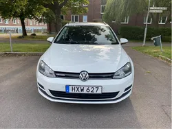 Vit Begagnad 2016 VW Golf VII Kombi | 149 000 kr (Lite dyr)