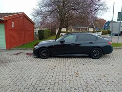 Svart Begagnad 2020 BMW 330e M Sport Sedan | 339 000 kr (Marknadspris)