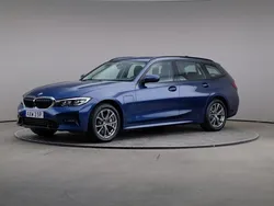 Blå Begagnad 2021 BMW 330e Sport Line Kombi | 279 000 kr (Superpris)
