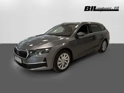 Grå Begagnad 2024 Skoda Octavia Kombi | 369 000 kr (Dyr)
